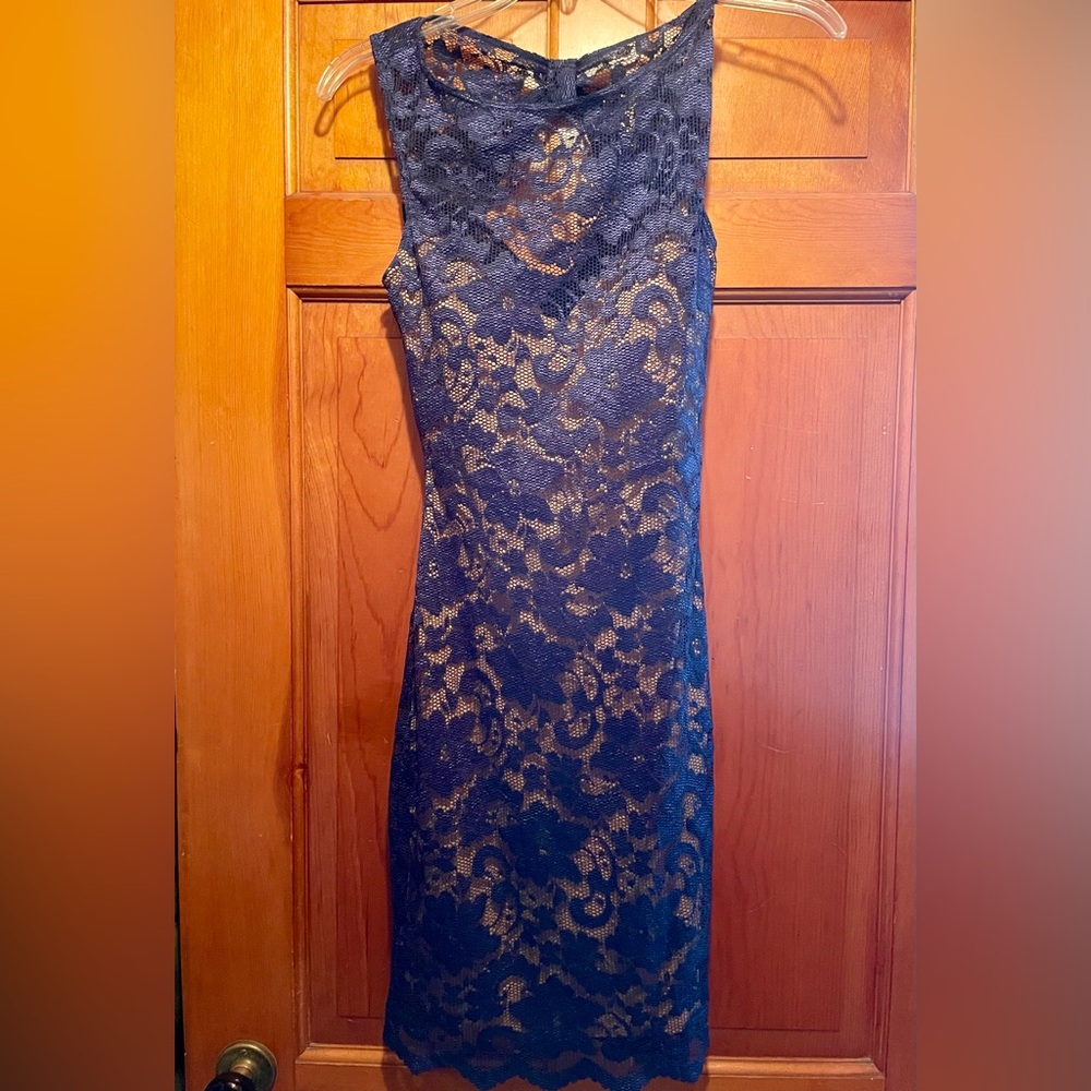 Windsor Navy Lace Midi Dress Size 5/6
